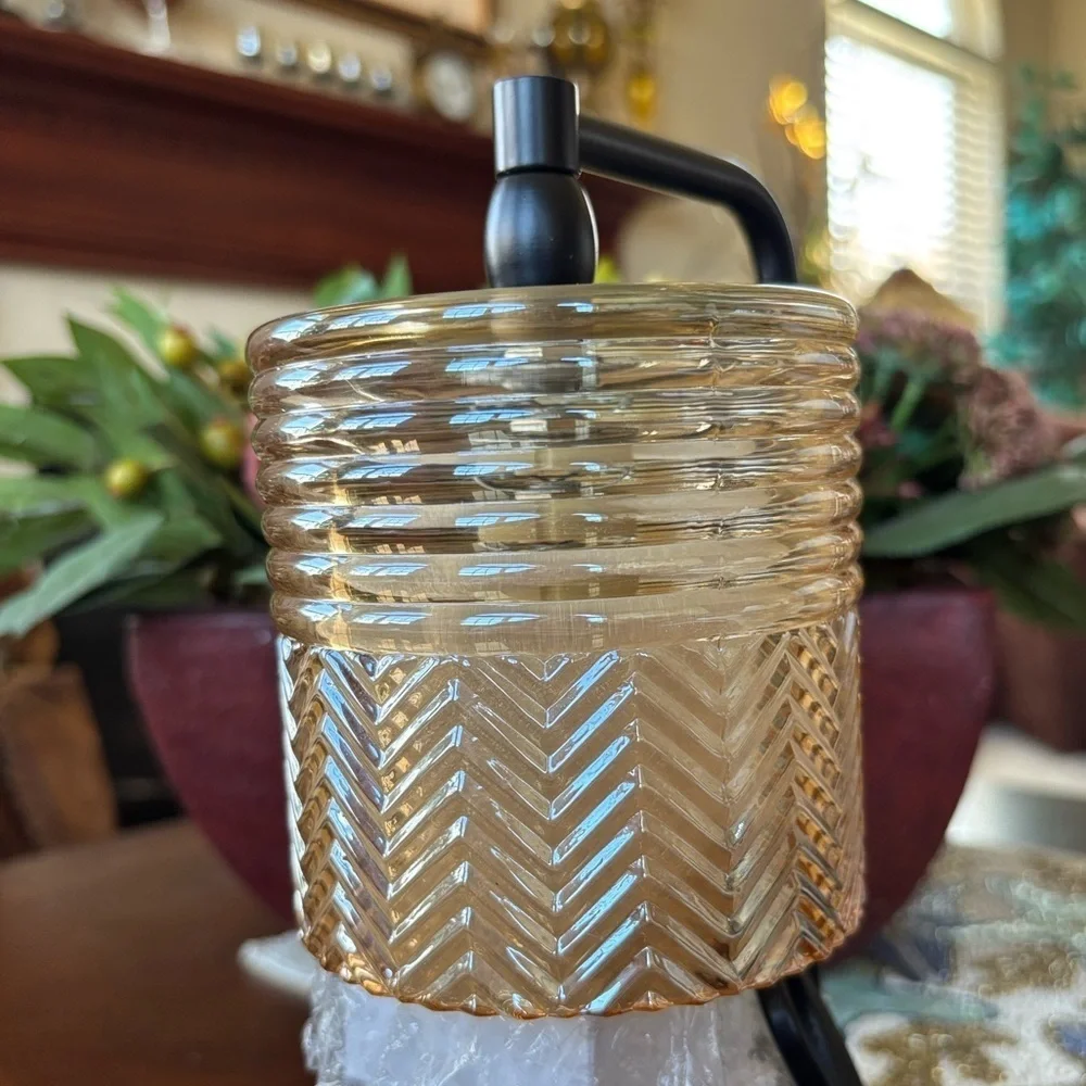 N/A adjustable brightness